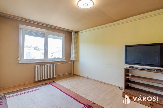 Kiadó panellakás, albérlet, Szegeden 129 E Ft / hó, 2 szobás
