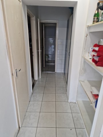 Eladó üzlethelyiség, Nyíregyházán 330 M Ft, 3 szobás