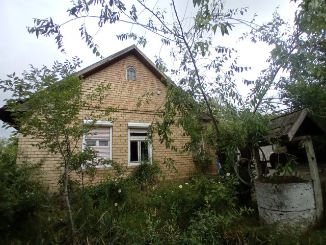 Eladó családi ház, Ecséden 8.9 M Ft, 1 szobás