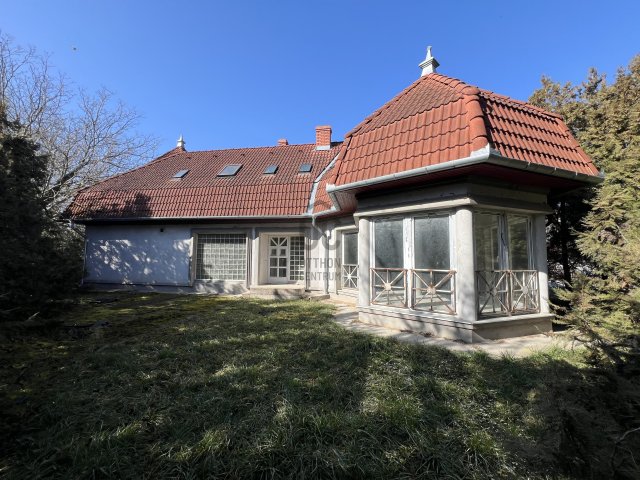 Eladó családi ház, Faddon 40 M Ft, 6 szobás
