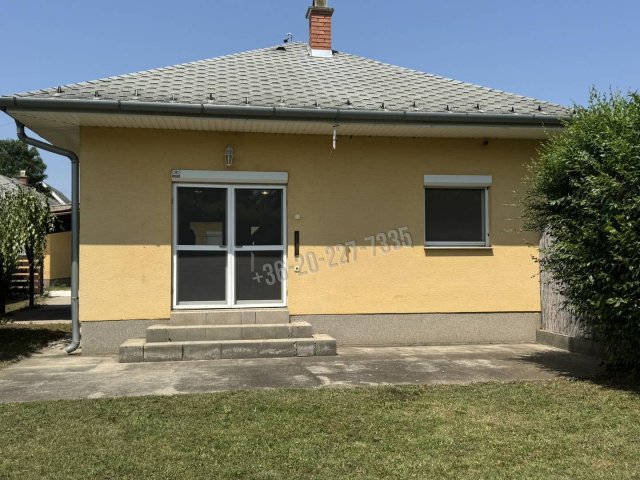 Eladó családi ház, Ráckevén 54.9 M Ft, 3 szobás