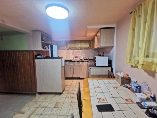 Eladó családi ház, Zalaegerszegen 19.9 M Ft, 1+2 szobás