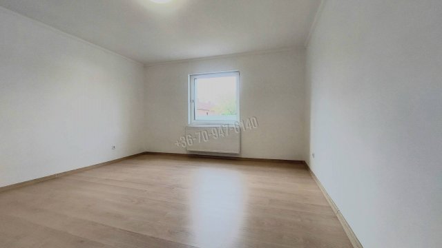 Eladó családi ház, Sarkadon 16.5 M Ft, 2 szobás