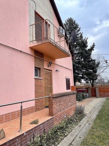 Eladó családi ház, Szolnokon 75.9 M Ft / költözzbe.hu