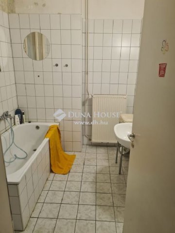 Eladó téglalakás, Budapesten, V. kerületben 149 M Ft, 2 szobás