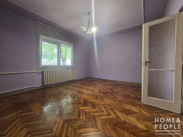 Eladó családi ház, Makón 32.999 M Ft, 3 szobás