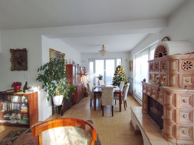 Eladó családi ház, Budapesten, III. kerületben 374.9 M Ft