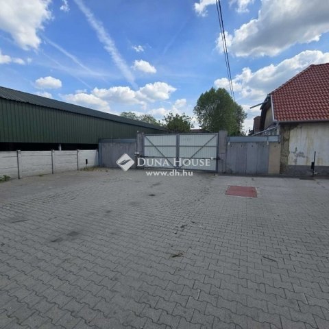 Eladó ipari ingatlan, Kecskeméten 265 M Ft / költözzbe.hu