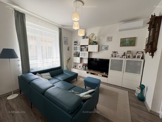 Eladó családi ház, Kaposváron 84 M Ft, 4 szobás