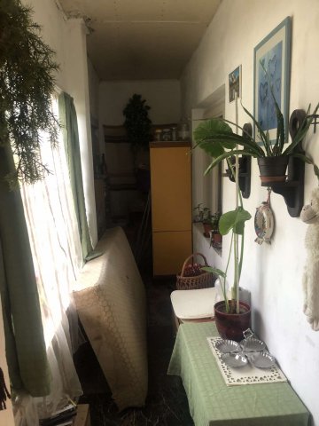 Eladó családi ház, Zsámbokon 28 M Ft, 4 szobás