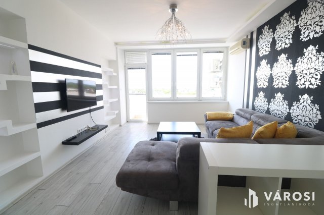 Kiadó téglalakás, albérlet, Szegeden 320 E Ft / hó, 3 szobás
