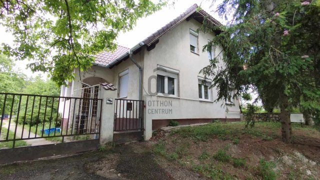 Eladó családi ház, Magyarpolányban 89.9 M Ft, 7 szobás