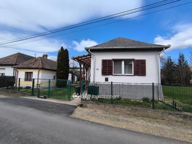 Eladó családi ház, Mátranovákon 15.9 M Ft, 2+1 szobás