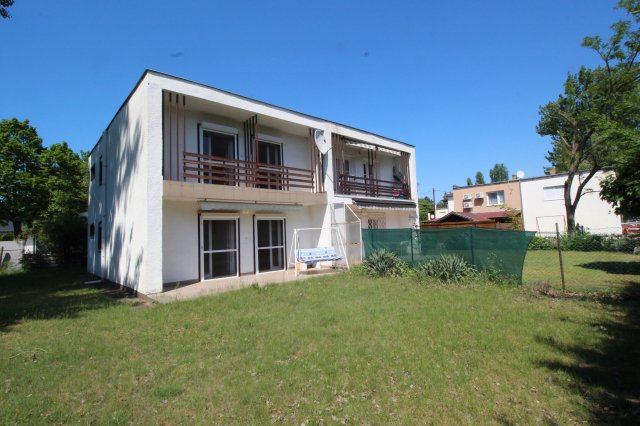 Eladó nyaraló, Zamárdiban, Tulipán utcában 109.9 M Ft