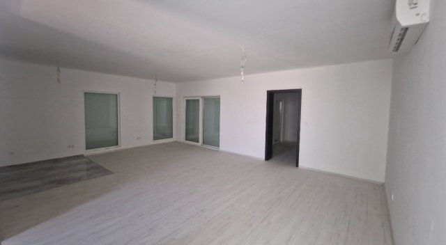 Eladó ikerház, Szigetszentmiklóson 109 M Ft, 5 szobás