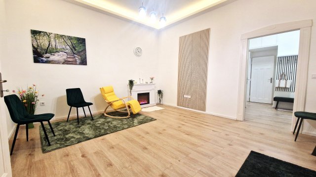 Eladó téglalakás, Budapesten, VIII. kerületben, Baross utcában