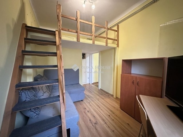 Eladó téglalakás, Budapesten, X. kerületben 52.9 M Ft, 2 szobás