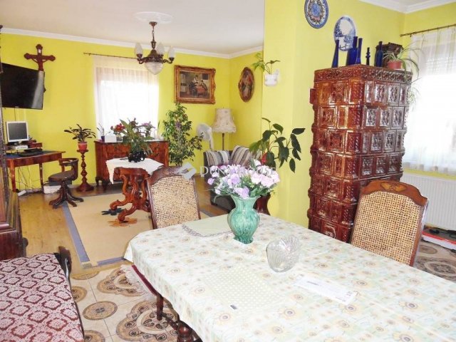 Eladó családi ház, Hajdúsámsonon 81 M Ft, 2 szobás