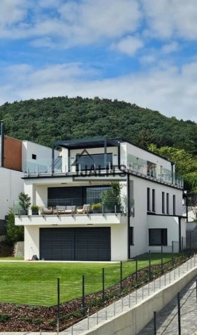 Kiadó téglalakás, albérlet, Budapesten, III. kerületben