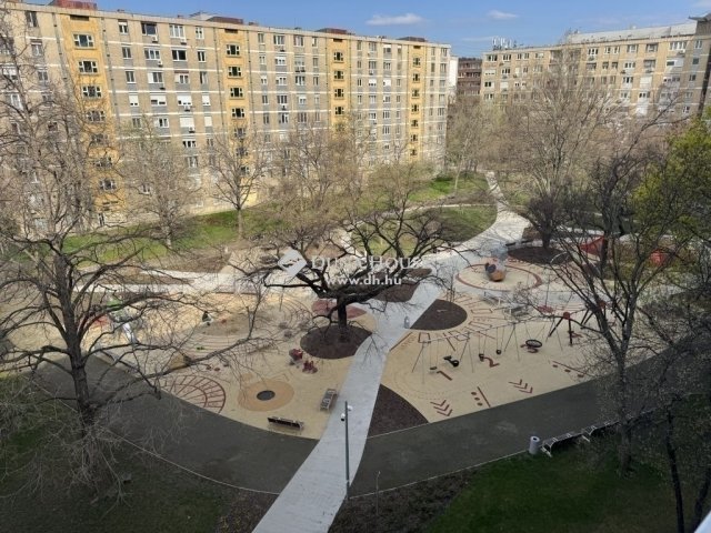 Eladó téglalakás, Budapesten, XI. kerületben 83 M Ft, 2 szobás