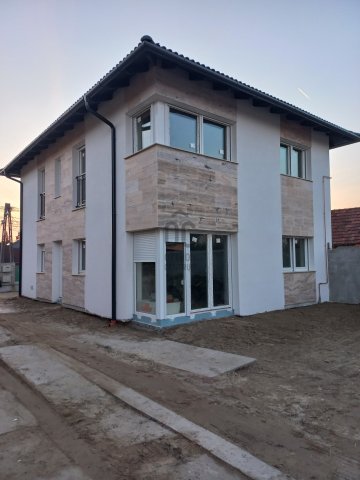Eladó ikerház, Dunaharasztin 110 M Ft, 5 szobás