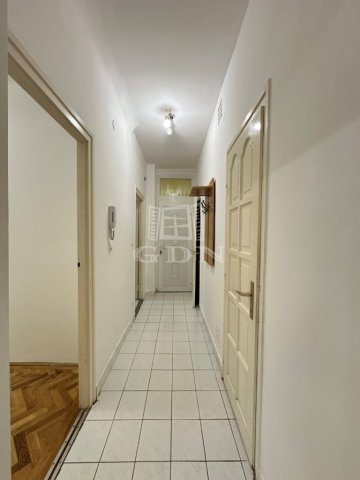 Kiadó téglalakás, albérlet, Székesfehérvárott 160 E Ft / hó