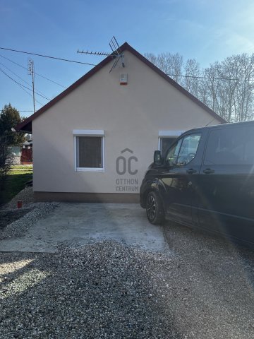 Eladó téglalakás, Csokonyavisontán 13 M Ft, 1 szobás