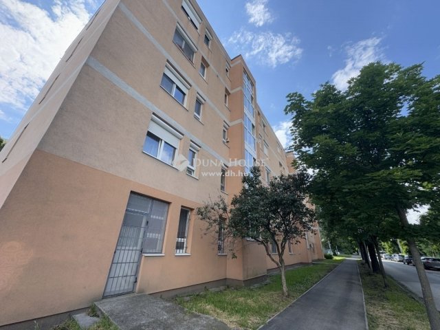 Eladó téglalakás, Budapesten, X. kerületben 65 M Ft, 2 szobás