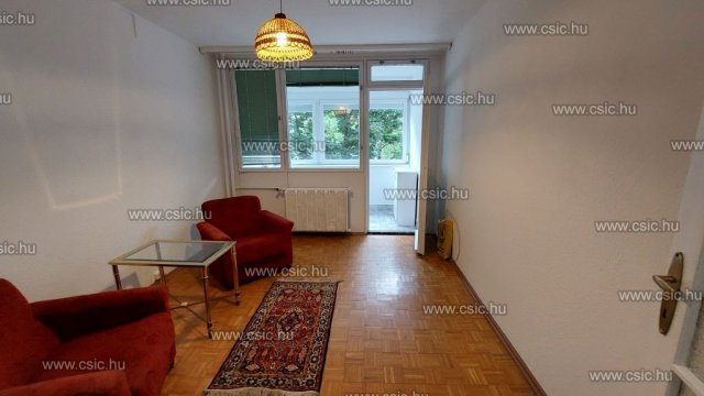 Kiadó panellakás, albérlet, Budapesten, III. kerületben