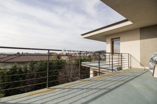 Eladó téglalakás, Budapesten, XI. kerületben 269.9 M Ft
