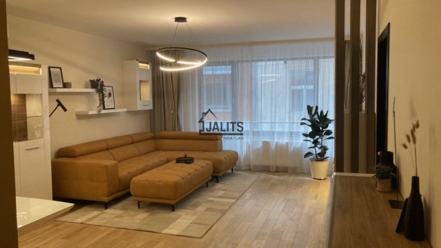 Kiadó téglalakás, albérlet, Budapesten, VI. kerületben