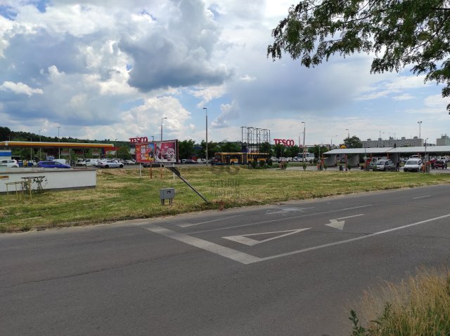 Kiadó telek, Egerben 738 E Ft / hó / költözzbe.hu