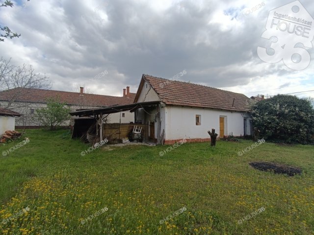 Eladó családi ház, Szankon 12.99 M Ft, 3 szobás