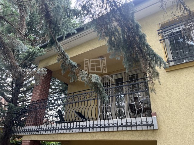 Eladó családi ház, Budapesten, XI. kerületben, Tömös utcában