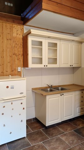 Kiadó téglalakás, albérlet, Pilisborosjenőn 100 E Ft / hó