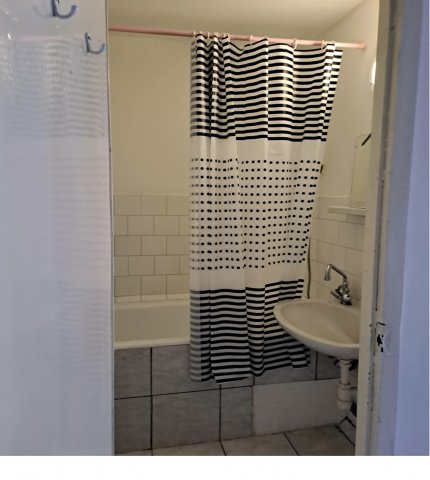 Kiadó panellakás, albérlet, Debrecenben 220 E Ft / hó, 2 szobás