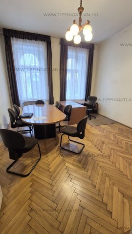 Eladó téglalakás, Budapesten, VI. kerületben 99 M Ft, 3 szobás