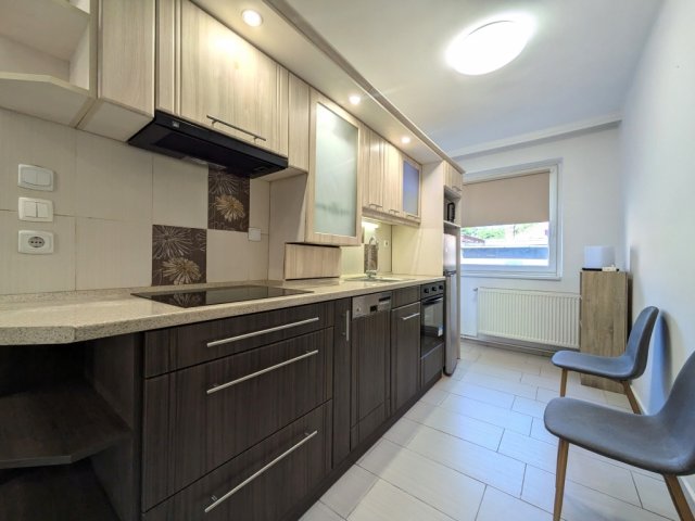 Kiadó téglalakás, albérlet, Debrecenben 280 E Ft / hó, 3 szobás
