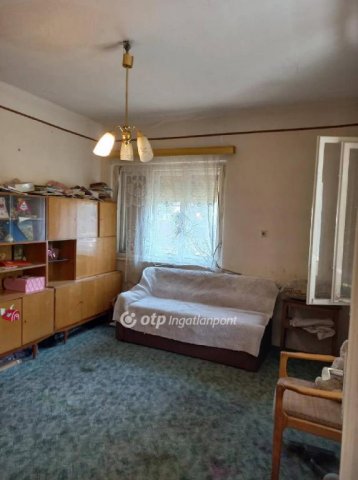 Eladó családi ház, Tiszavasváriban 7.9 M Ft, 2 szobás