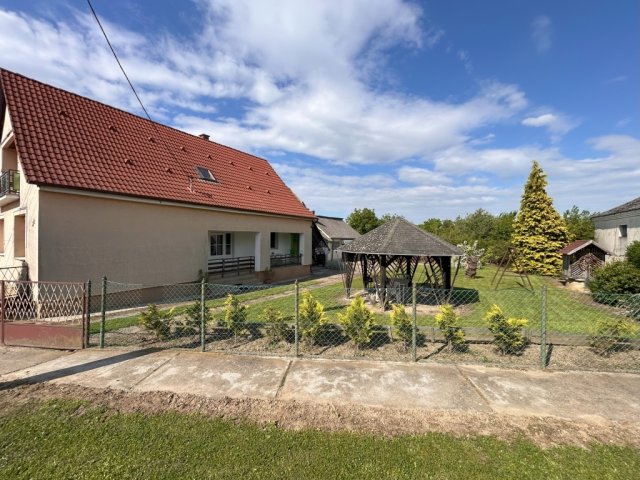 Eladó családi ház, Gyékényesen 44.9 M Ft, 4 szobás