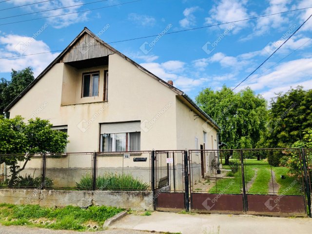 Eladó családi ház, Becsehelyen 29.5 M Ft, 4 szobás