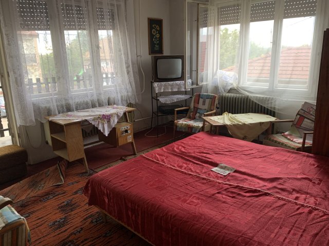 Eladó családi ház, Kerecsenden 24.99 M Ft, 4 szobás
