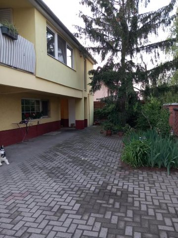 Eladó családi ház, Debrecenben 139 M Ft, 5 szobás