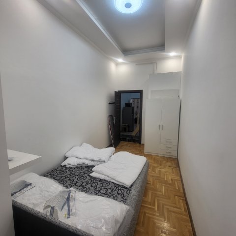 Eladó téglalakás, Budapesten, VIII. kerületben, Rákóczi úton