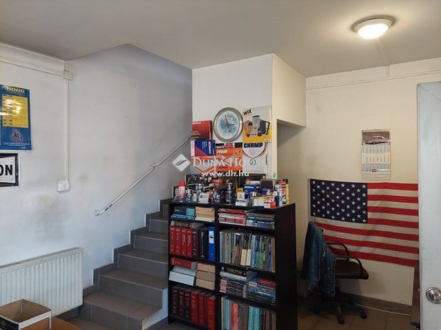 Eladó ipari ingatlan, Budapesten, XVIII. kerületben 115 M Ft