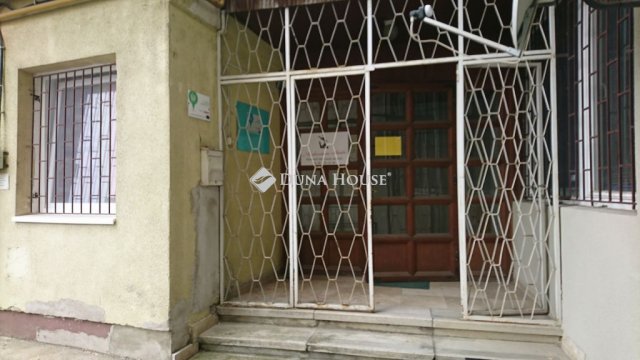Eladó ipari ingatlan, Zalaegerszegen 145 M Ft
