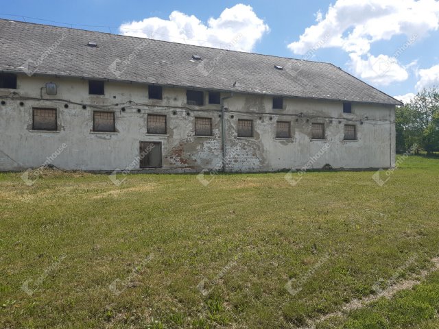 Eladó ipari ingatlan, Nagykanizsán 108 M Ft / költözzbe.hu
