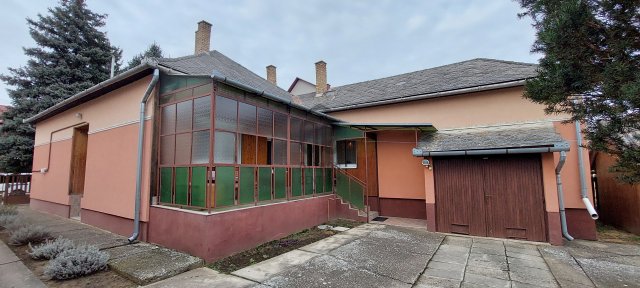 Eladó családi ház, Vásárosnaményben 32.9 M Ft, 4 szobás