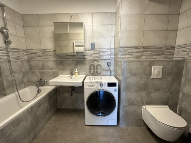 Eladó téglalakás, Budapesten, IX. kerületben 93 M Ft, 2 szobás