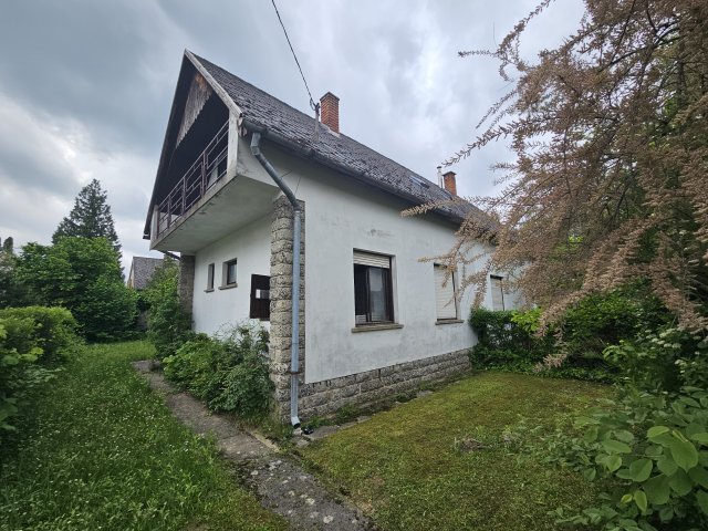 Eladó nyaraló, Harkányban 18.9 M Ft, 4 szobás